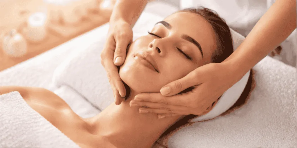 massaggio viso lifting in centro estetico
