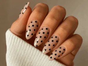 pois nails autunno 2025