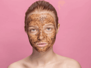seduta di peeling prx t 33 Donna con prx t33 applicato sul viso