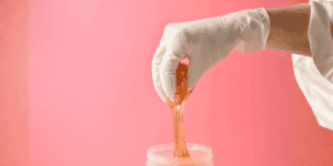 preparazione della pasta di zucchero per trattamento ceretta araba